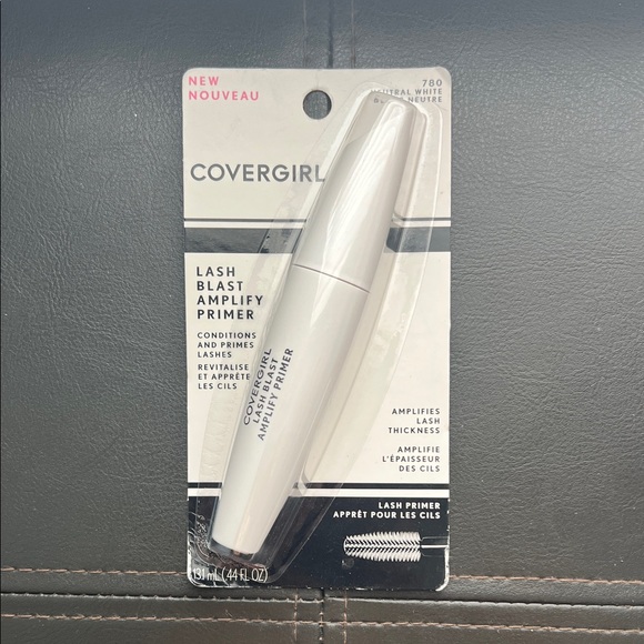 COVERGIRL Mascara Bundle Lot Lash Blast Collection Volume Clump Black White NEW - Picture 4 of 6